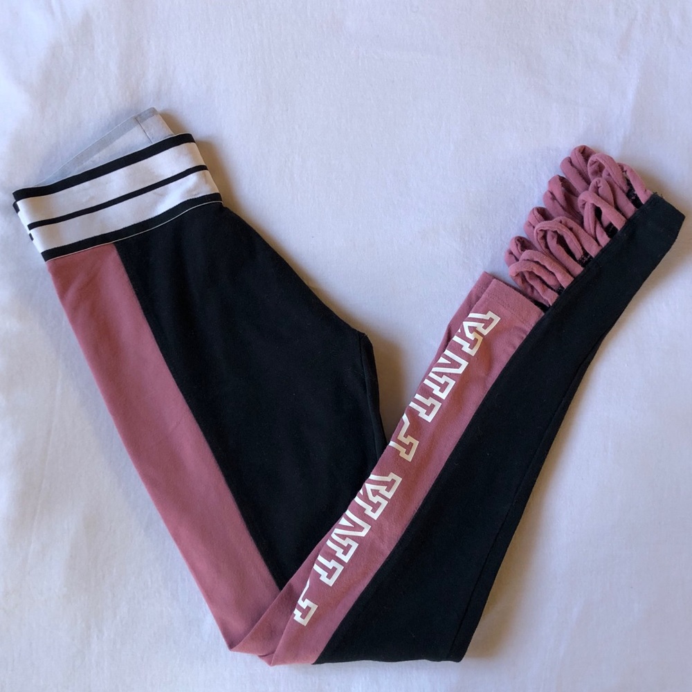 VS Pink Leggings